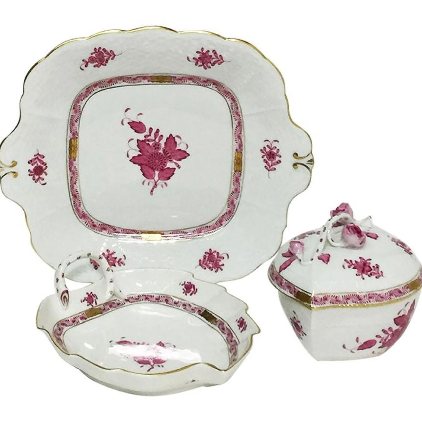 Chinese Bouquet Himbeer Porzellan Box, Teller und Kuchenteller von Herend Ungarn, 3er Set