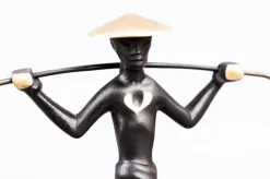 Chinesische Figur mit Salz- und Pfefferstreuer von Richard Rohac, 1950er