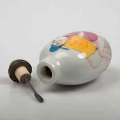 Chinesische Schnupftabakflasche aus Porzellan, 1930er