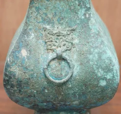 Chinesisches Ritual Weingefäß aus Bronze mit Deckel