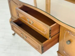 Chippendale Frisiertisch aus Holz