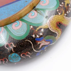 Cloisonné Tasse mit Drachen von Zhengde, 1920er