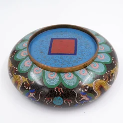 Cloisonné Tasse mit Drachen von Zhengde, 1920er
