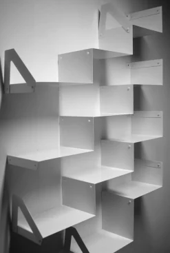 Cloud Steps Regale von OK Design