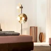 Cometa Stehlampe in Gold Fractale von Radar