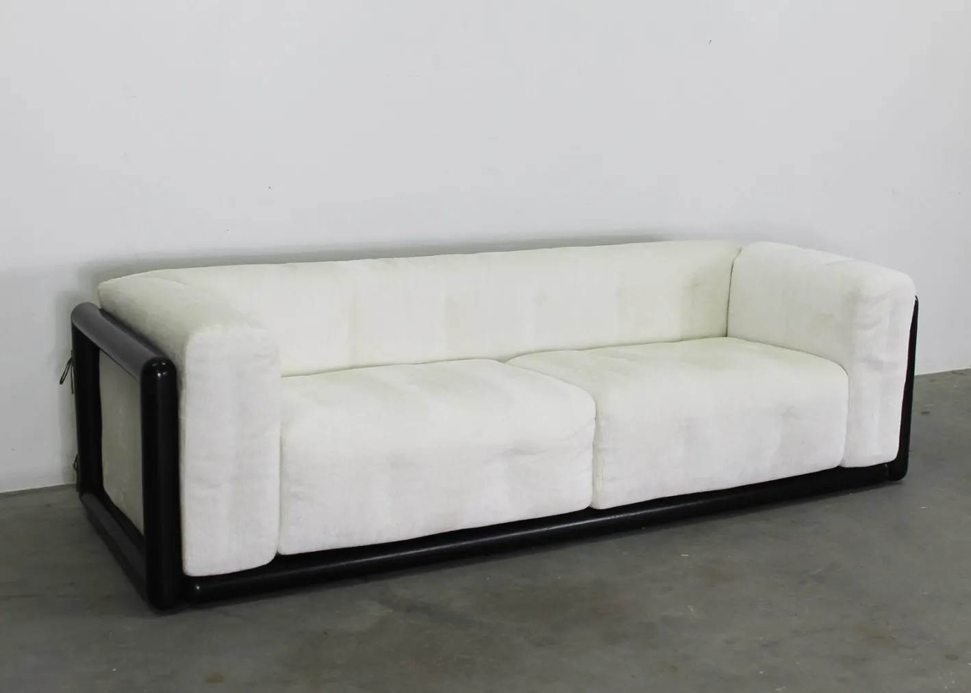 Cornaro Wohnzimmer Set aus Lackiertem Holz & Stoff von Carlo Scarpa für Gavina 1970, 3er Set