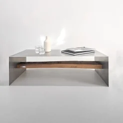 Couchtisch aus mattiertem Aluminium von Case Studios