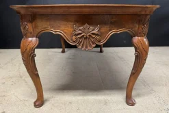 Couchtisch aus Nusswurzelholz, 1920