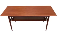 Couchtisch aus Teak mit Ablage von KT Møbler, 1960er