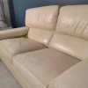 Cremefarbenes Ledersofa