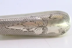 Cut-Out Silber Fischmesser