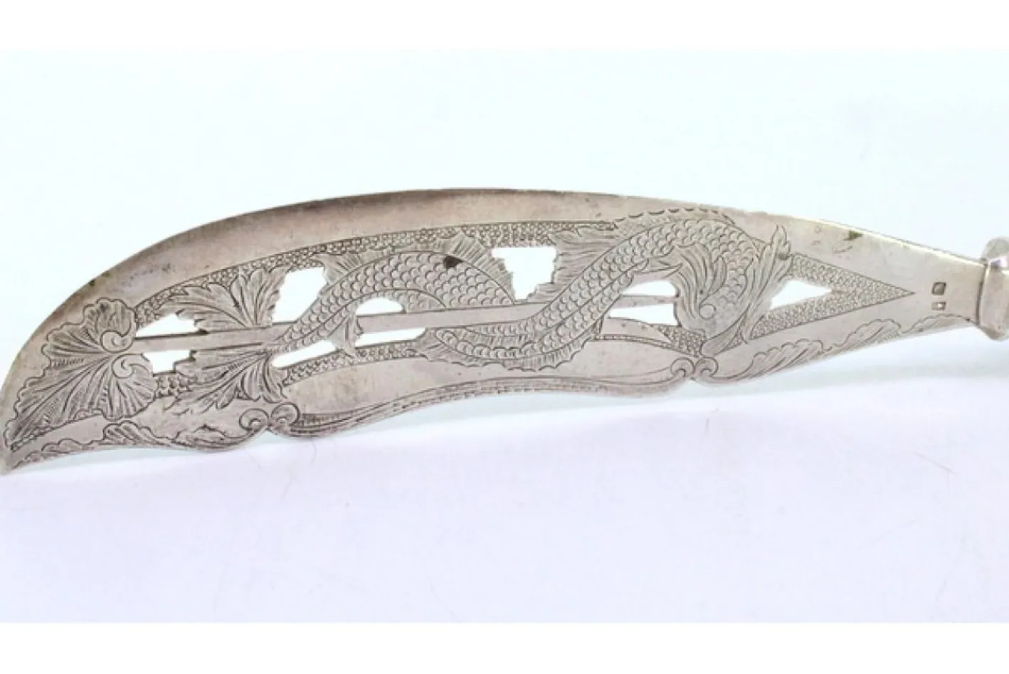Cut-Out Silber Fischmesser