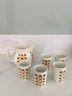 Deutsche Art Deco 5 Trinkbecher und Krug, 1960er, 6er Set