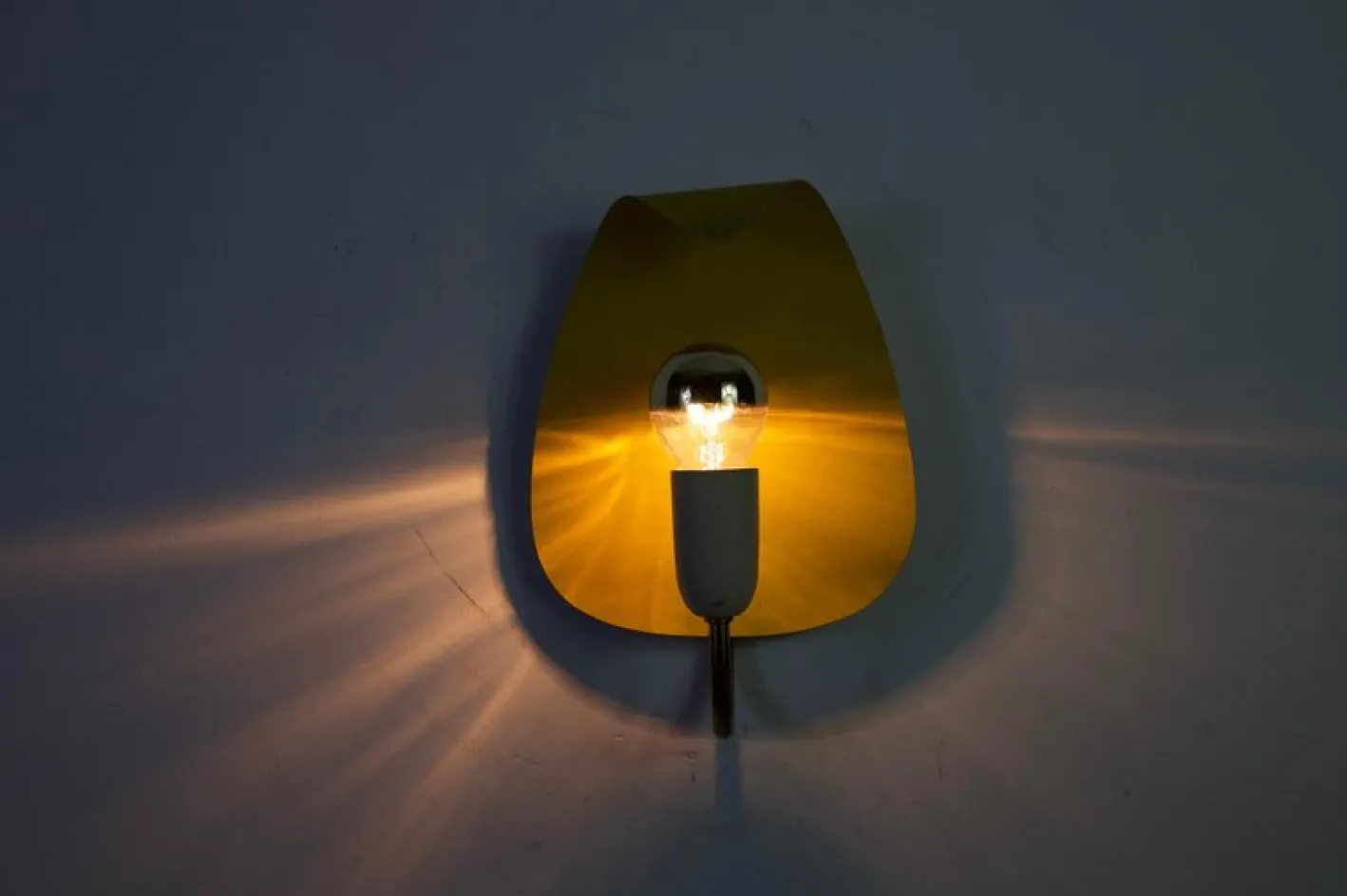 Deutsche Mid-Century Modern Sputnik Wandlampe, 1960er