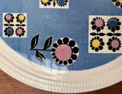 Deutscher Mid-Century Kuchenteller aus Keramik mit Blumenmotiven von Limburg, 1960er