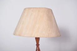 Dänische Holz Stehlampe, 1950er