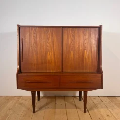 Dänischer Barschrank aus Teak, 1960er