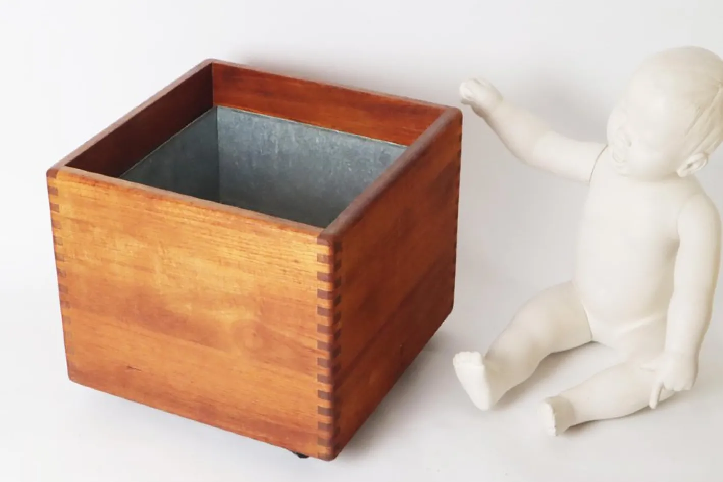 Dänischer Übertopf aus Teak mit Zinkwanne von Salin Furniture, 1970er