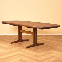 Dänischer Esstisch aus Mahagoni von Skovby, 1970