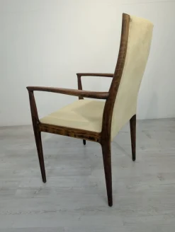 Dänischer Mid-Century Armlehnstuhl aus Holz im modernen Stil, 1960er