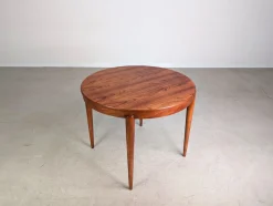 Dänischer Mid-Century Esstisch aus Teak, 1960er
