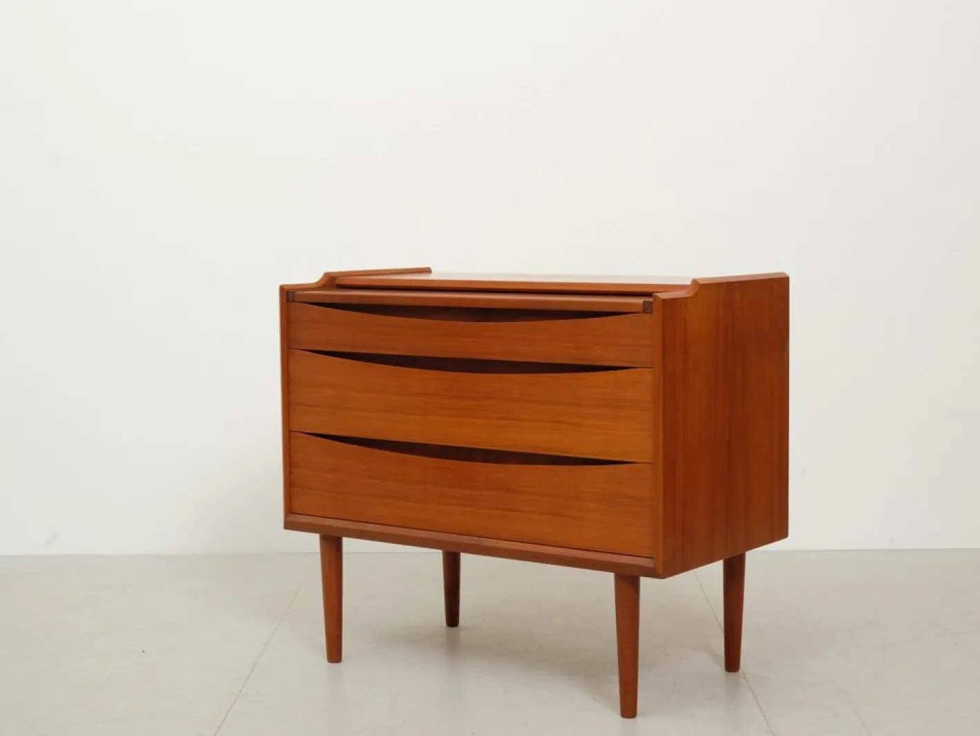 Dänischer Mid-Century Frisiertisch aus Teak, 1960