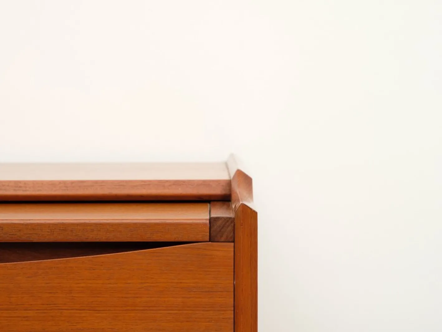 Dänischer Mid-Century Frisiertisch aus Teak, 1960