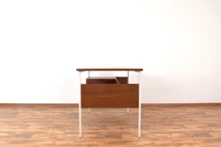 Dänischer Mid-Century Modern Teak Schreibtisch, 1970er