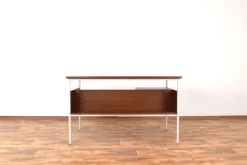 Dänischer Mid-Century Modern Teak Schreibtisch, 1970er