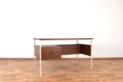 Dänischer Mid-Century Modern Teak Schreibtisch, 1970er