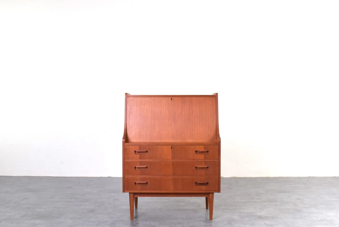 Dänischer Mid-Century Modern Teak Sekretär von Gunnar Nielsen für Tibergaard, 1960er