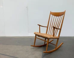 Dänischer Mid-Century Schaukelstuhl