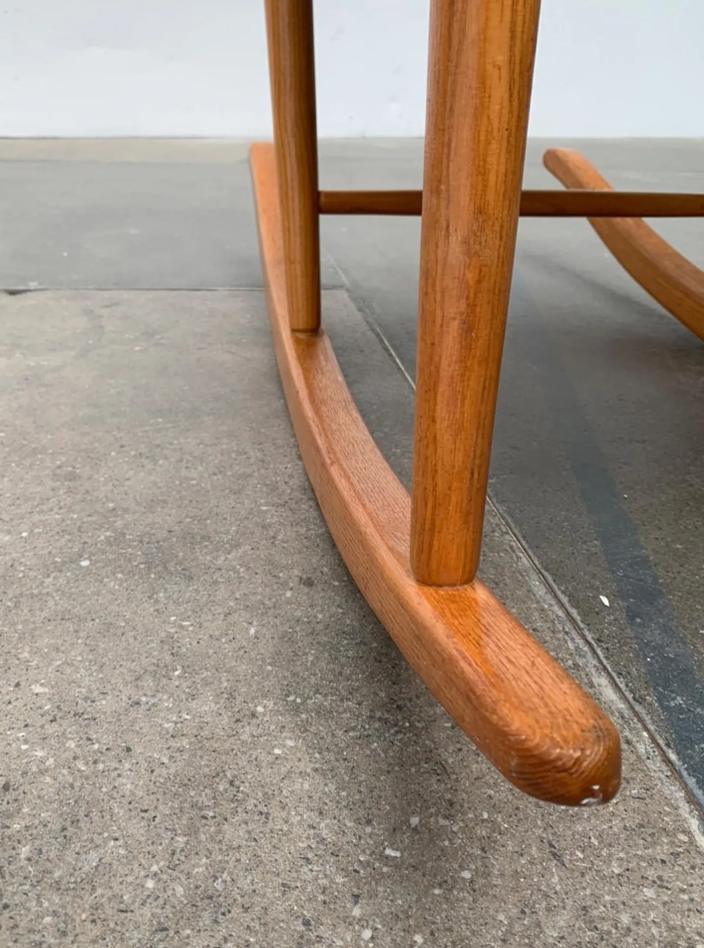 Dänischer Mid-Century Schaukelstuhl