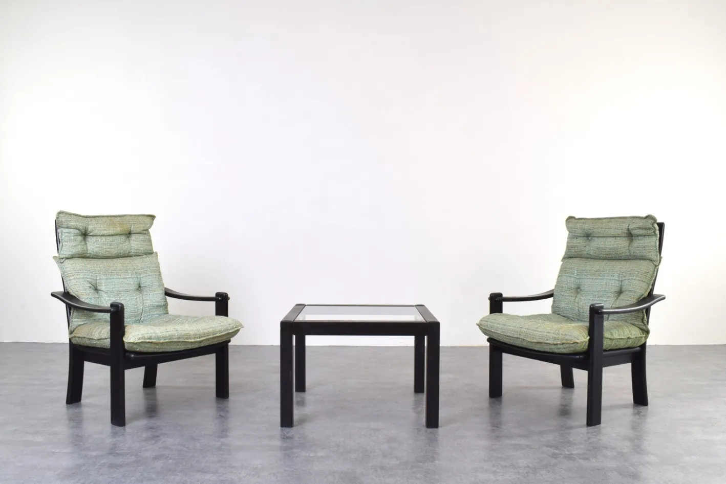 Dänischer Mid-Century Sessel & Couchtisch, 1970er, 3er Set
