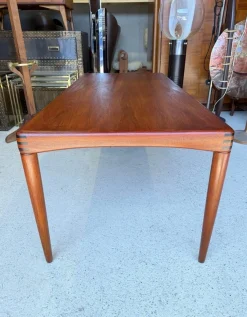 Dänischer Vintage Couchtisch aus Teak von Henry Klein für Bramin