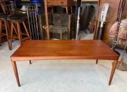 Dänischer Vintage Couchtisch aus Teak von Henry Klein für Bramin