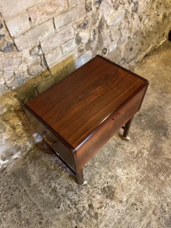Dänischer Vintage Nähtisch, 1950er