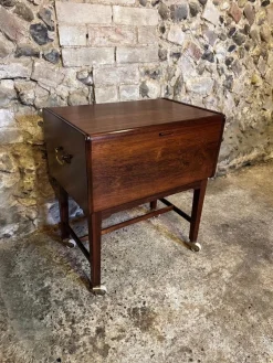 Dänischer Vintage Nähtisch, 1950er