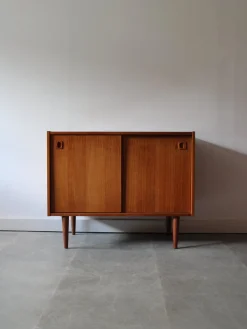 Dänischer Vintage Schrank aus Teak für LP-Spieler, 1960er