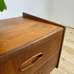 Dänischer Vintage Teak Nachttisch, 1960er