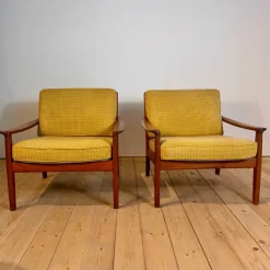 Dänische Sessel mit Gestell aus Teak, 1960er, 2er Set