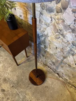 Dänische Skandinavische Vintage Stehlampe, 1960er
