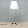 Dänische Skulpturale Dreibein Stehlampe aus Buche, Messing & Leinen von Fog & Mørup, 1960er