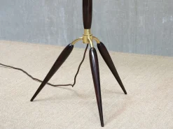 Dänische Skulpturale Dreibein Stehlampe aus Buche, Messing & Leinen von Fog & Mørup, 1960er