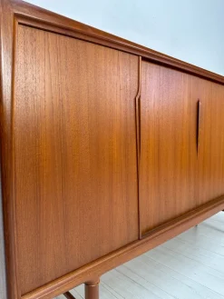 Dänisches Mid-Century Teak Highboard von Axel Christensen für Aco Møbler, 1960er