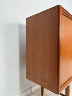 Dänisches Mid-Century Teak Highboard von Axel Christensen für Aco Møbler, 1960er