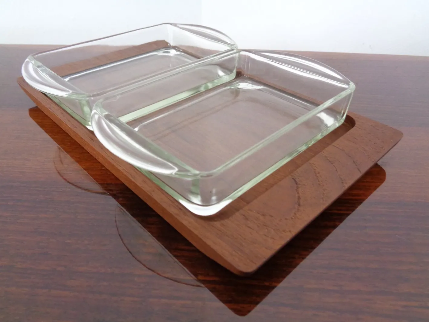 Dänisches Siam Teak Tablett mit Glasschalen von Artiform, 1960er, 2er Set