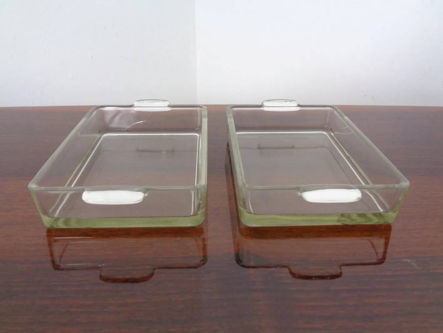 Dänisches Siam Teak Tablett mit Glasschalen von Artiform, 1960er, 2er Set