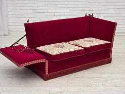 Dänisches 2-Sitzer Sofa aus rotem Velours, 1970er