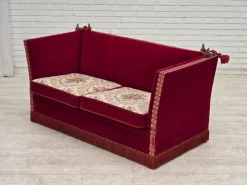 Dänisches 2-Sitzer Sofa aus rotem Velours, 1970er
